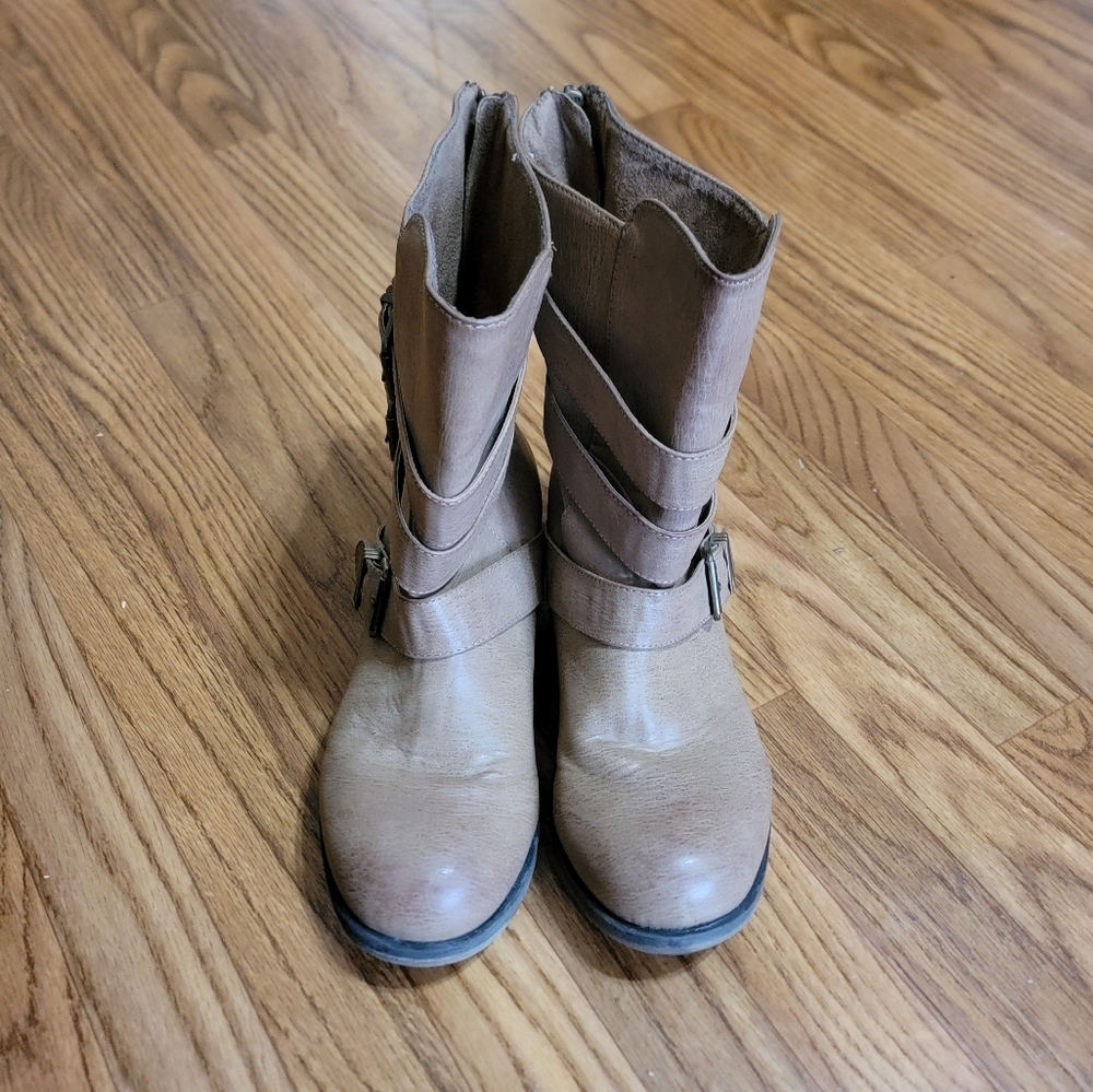 Call It Spring Vegan Leather Boots Size 10 - Picture 3 of 9